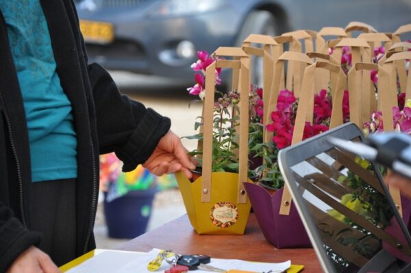 הפנינג טו' בשבט חוויתי במשתלת מרמשלטיין